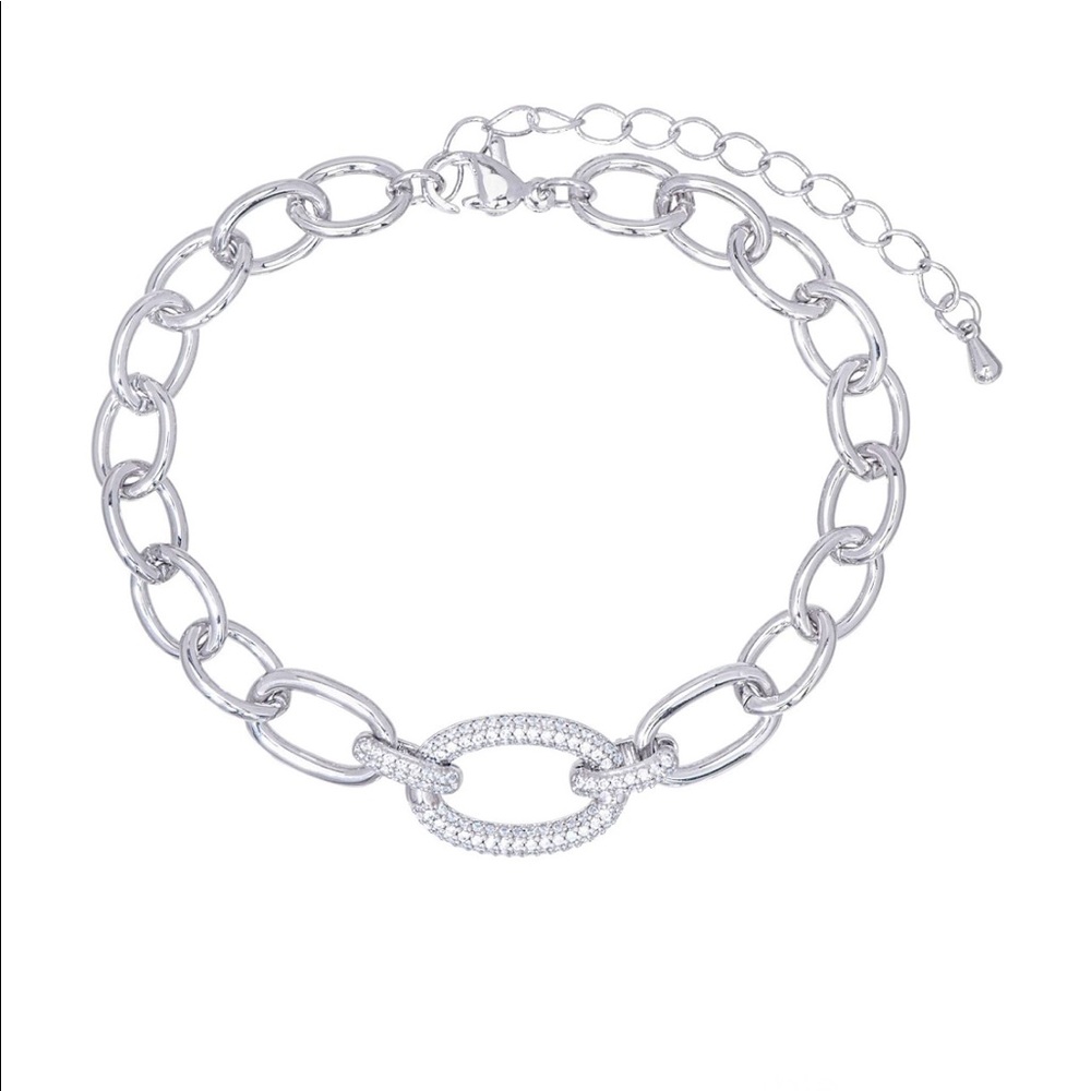 Macy’s Cubic zirconia link bracelet. Silver plated.